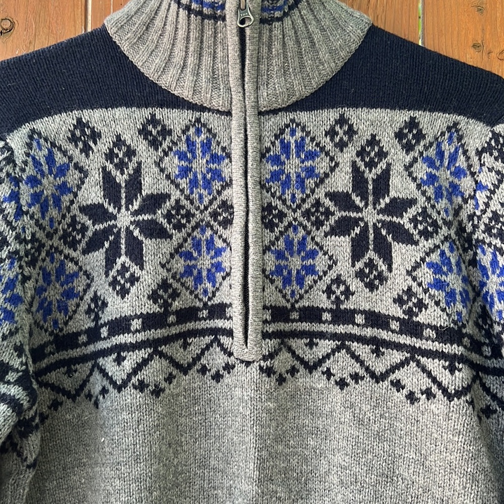 Men’s sweater - Picture 2 of 3
